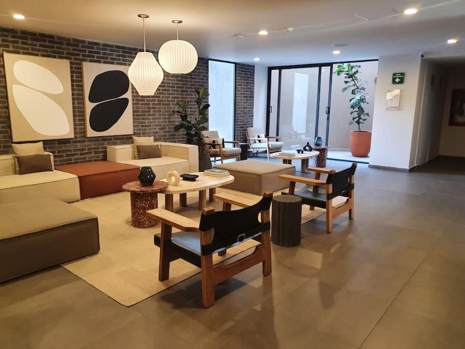 Hermoso Apartamento Nuevo Ubicado En Zona Centrica Guadalajara Extérieur photo