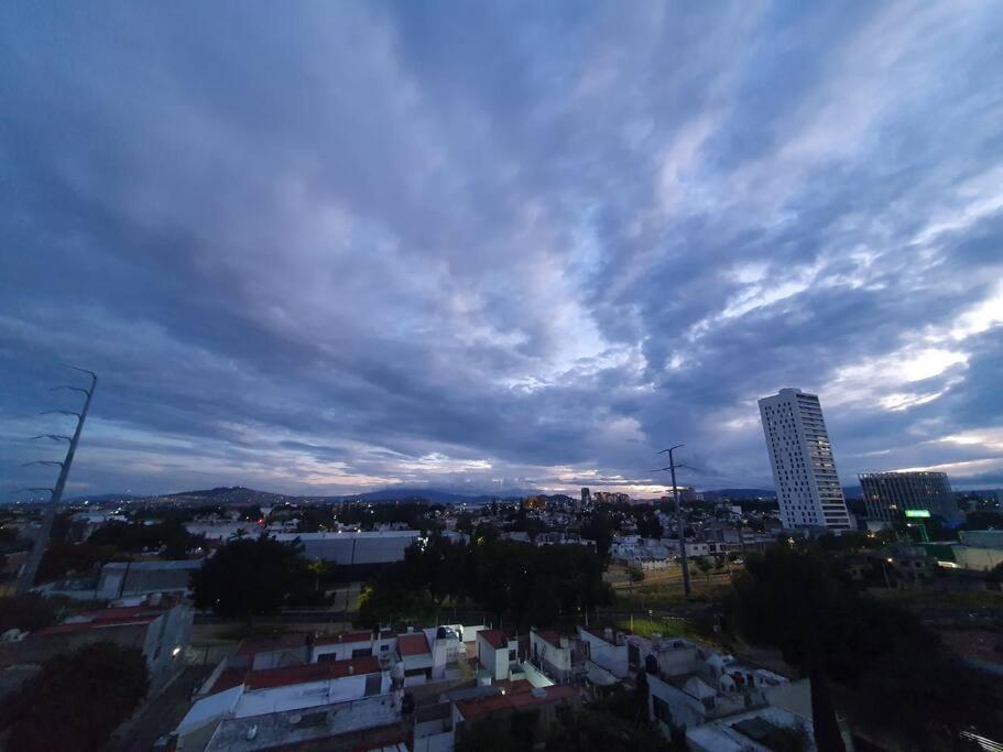 Hermoso Apartamento Nuevo Ubicado En Zona Centrica Guadalajara Extérieur photo